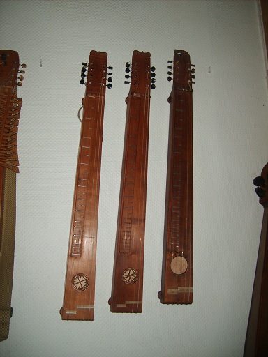 Instrument fabriqués par Jean Gourichon  Ébéniste en apprentissage